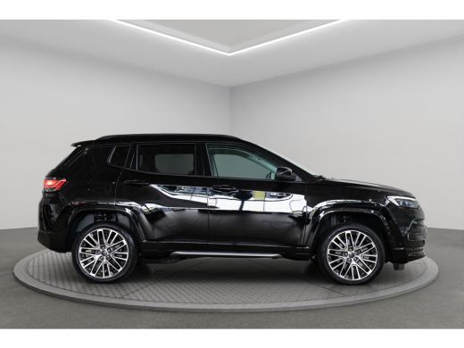 Jeep Compass 4xe 240 Plug-in Hybrid Electric Summit | Lederen Bekleding | Stoel & Stuurverwarming | El. Stoelv... ActivLease financial lease