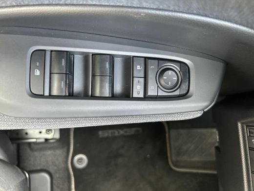 Lexus LBX 1.5 2WD | Adaptive Cruisecontrol | Achteruitrijcamera | ActivLease financial lease