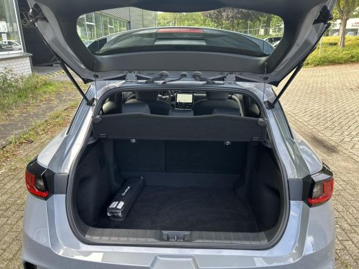 Lexus LBX 1.5 2WD | Adaptive Cruisecontrol | Achteruitrijcamera | ActivLease financial lease