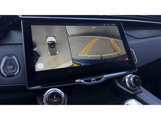 Lynk & Co 01 1.5 PHEV 261 | Panoramadak | Trekhaak | Rondomzicht Camera | Carplay | Infinity Audio | Adaptive ... ActivLease financial lease