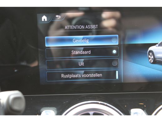 Mercedes-Benz GLA 250 e AMG Line PHEV SOh 98.3% PANO SFEER NAVI LED 58000KM!!! ActivLease financial lease