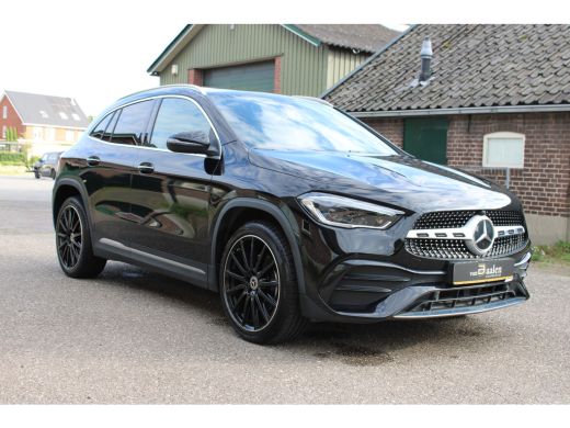 Mercedes-Benz GLA 250 e AMG Line PHEV SOh 98.3% PANO SFEER NAVI LED 58000KM!!! ActivLease financial lease