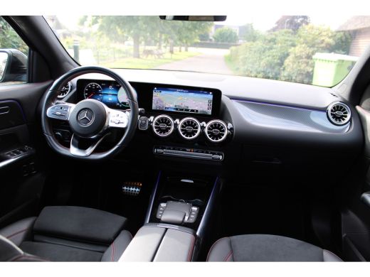 Mercedes-Benz GLA 250 e AMG Line PHEV SOh 98.3% PANO SFEER NAVI LED 58000KM!!! ActivLease financial lease
