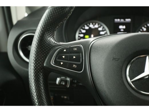 Mercedes-Benz Vito 114 CDI Extra Lang | Automaat | Airco | Cruise | Camera | Carplay | 3 Zits | 2xSchuifdeur | Trekhaak ActivLease financial lease
