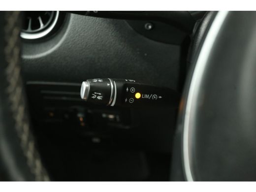 Mercedes-Benz Vito 114 CDI Extra Lang | Automaat | Airco | Cruise | Camera | Carplay | 3 Zits | 2xSchuifdeur | Trekhaak ActivLease financial lease