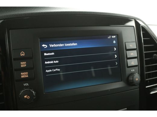 Mercedes-Benz Vito 114 CDI Extra Lang | Automaat | Airco | Cruise | Camera | Carplay | 3 Zits | 2xSchuifdeur | Trekhaak ActivLease financial lease