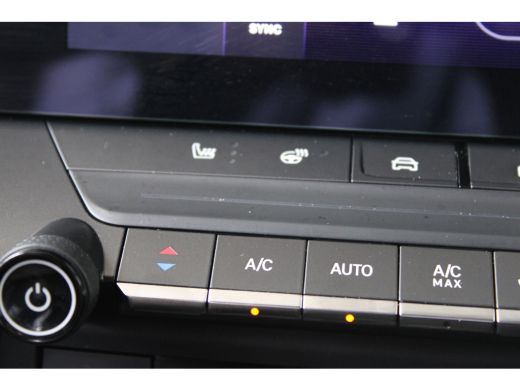 Opel Astra 1.2 Turbo Hybrid GS | LED Matrix | Head-up display | Voorruitverwarming | AGR stoelen | ActivLease financial lease