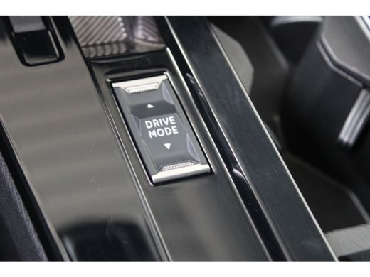 Opel Astra 1.2 Turbo Hybrid GS | LED Matrix | Head-up display | Voorruitverwarming | AGR stoelen | ActivLease financial lease