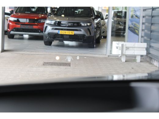 Opel Astra 1.2 Turbo Hybrid GS | LED Matrix | Head-up display | Voorruitverwarming | AGR stoelen | ActivLease financial lease