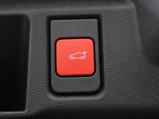 Opel Grandland 1.2 Turbo Hybrid GS Line | Automaat | Apple Carplay | Dodehoek Ass. | Stuurwielverwarming | Camera | ActivLease financial lease