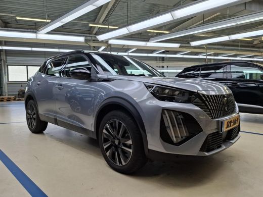 Peugeot 2008 1.2 Hybrid 145 GT | Automaat | Navigatie | Camera voor + achter | 18 Inch | Apple carplay | NL au... ActivLease financial lease