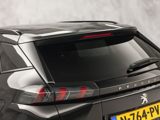 Peugeot 2008 1.2 PureTech Allure Pack Automaat (VIRTUAL COCKPIT, APPLE CARPLAY, GROOT NAVI, 360 CAMERA, STOELV... ActivLease financial lease