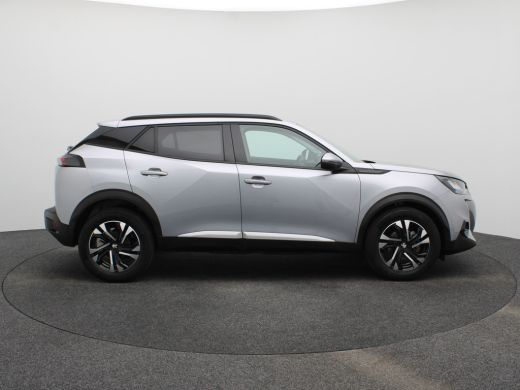 Peugeot 2008 1.2 PureTech Allure Pack Parkeensensoren | Apple Carplay | Camera | Navigatie | 17" Lichtmetalen ... ActivLease financial lease