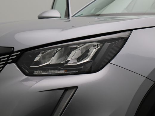 Peugeot 2008 1.2 PureTech Allure Pack Parkeensensoren | Apple Carplay | Camera | Navigatie | 17" Lichtmetalen ... ActivLease financial lease