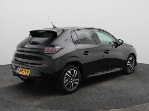 Peugeot 208 1.2 PureTech Allure Pack | Stoelverwarming | Camera | Parkeersensoren | Navigatie | Cruise Contro... ActivLease financial lease