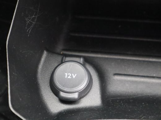 Peugeot 208 1.2 PureTech Allure Pack | Stoelverwarming | Camera | Parkeersensoren | Navigatie | Cruise Contro... ActivLease financial lease