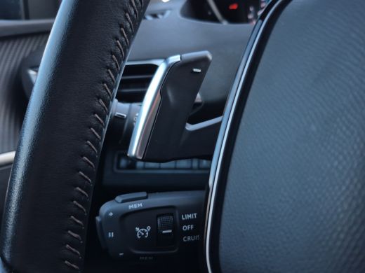 Peugeot 3008 1.6 HYbrid 225 Allure Camera | LED | Full map navigatie | Carplay/android auto | ActivLease financial lease