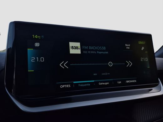 Peugeot 3008 1.6 HYbrid 225 Allure Camera | LED | Full map navigatie | Carplay/android auto | ActivLease financial lease