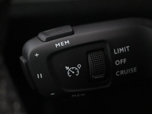 Peugeot 3008 1.6 HYbrid 225 Allure Pack Business SOG 98,2% | Navigatie | Dodehoek ASS | Apple Carplay | Camera | ActivLease financial lease