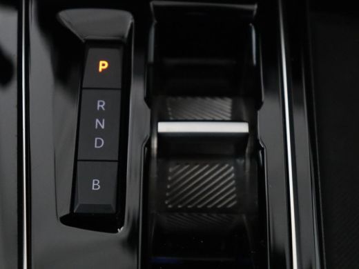 Peugeot 3008 1.6 HYbrid 225 Allure Pack Business SOG 98,2% | Navigatie | Dodehoek ASS | Apple Carplay | Camera | ActivLease financial lease
