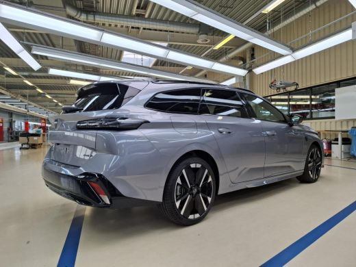 Peugeot 308 SW 1.6 Plug-in Hybrid 195pk GT | Nieuwe auto | NL auto | Nieuwprijs &euro;47.500,- | 11km | Luxe stoel... ActivLease financial lease