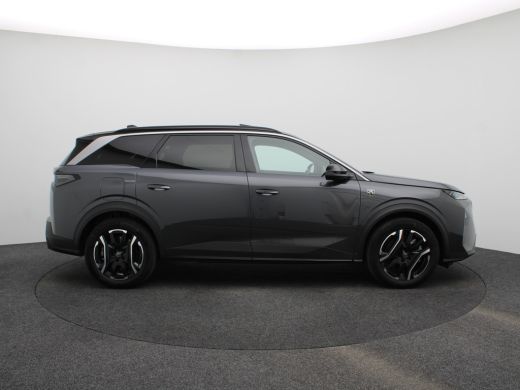 Peugeot 5008 1.6 Plug-in Hybrid 195 GT 7p | Panoramadak | Parkeersensoren Voor en Achter | Camera | Trekhaak A... ActivLease financial lease