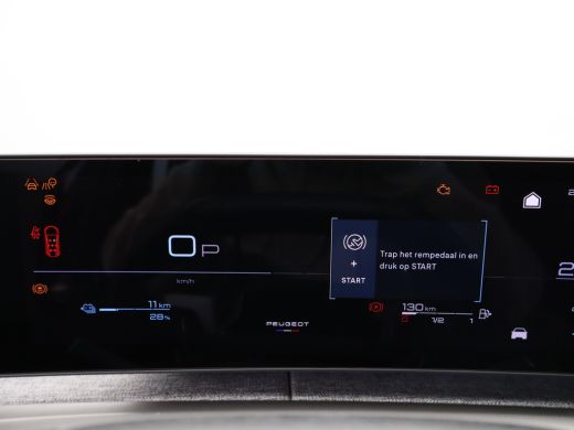 Peugeot 5008 1.6 Plug-in Hybrid 195 GT 7p | Panoramadak | Parkeersensoren Voor en Achter | Camera | Trekhaak A... ActivLease financial lease