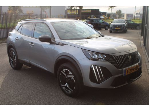 Peugeot e-2008 EV Allure 54 kWh | Warmtepomp | Fase 3 laden | 1e Eigenaar | NL auto | Navigatie | Camera | Apple... ActivLease financial lease