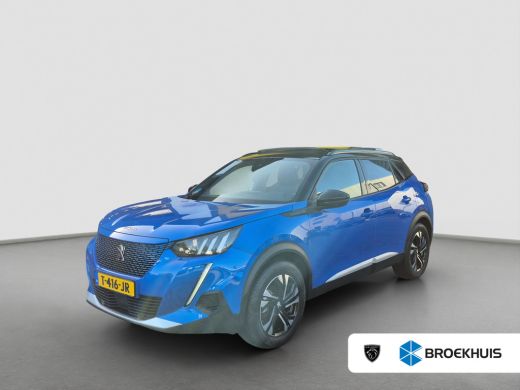 Peugeot e-2008 EV GT 50 kWh 95,7% Soh | Panoramadak | Trekhaak afneembaar | Camera | Parkeersensoren | Full map ... ActivLease financial lease
