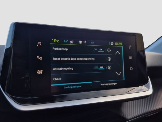 Peugeot e-208 EV Allure Pack 50 kWh 91,2% SOH | 3 Fase | Camera | Parkeersensoren | LED | Carplay/android auto | ActivLease financial lease