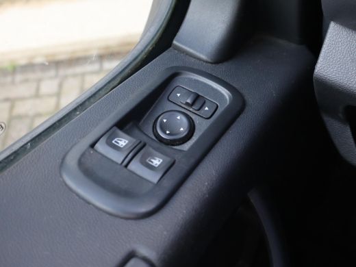 Renault Master T35 2.3 dCi 150 PK L2H2 WORK EDITION + CARPLAY | CAMERA | CRUISE CONTROL | DAB | AIRCO ActivLease financial lease
