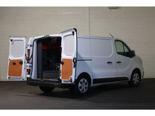 Renault Trafic 2.0 dCi 110pk L1 H1 Inrichting ActivLease financial lease