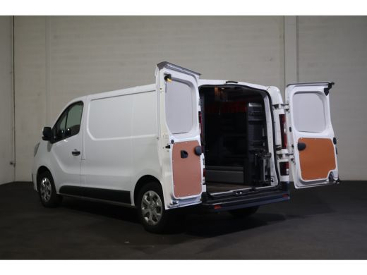 Renault Trafic 2.0 dCi 110pk L1 H1 Inrichting ActivLease financial lease