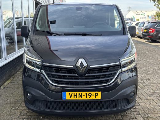 Renault Trafic 2.0 dCi 145 T29 L2H1 DC Comfort | Dubbel Cabine | Automaat | Trekhaak | Achterruitrij Camera ActivLease financial lease