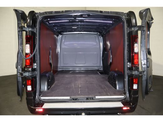 Renault Trafic 2.0 dCi 170pk L2 H1 Automaat Black Edition ActivLease financial lease