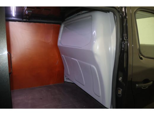 Renault Trafic 2.0 dCi 170pk L2 H1 Automaat Black Edition ActivLease financial lease