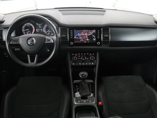 Skoda Kodiaq 1.5 TSI Limited Business Edition 7p. | Trekhaak | Pano.Dak | Camera | Sfeerverlichting | Stoelver... ActivLease financial lease