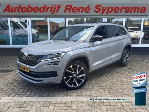 Skoda Kodiaq 1.5 TSI Sportline Business 7p. | Trekhaak | Pano | Sfeerverlichting | Apple Carplay | Stoelverwar... ActivLease financial lease