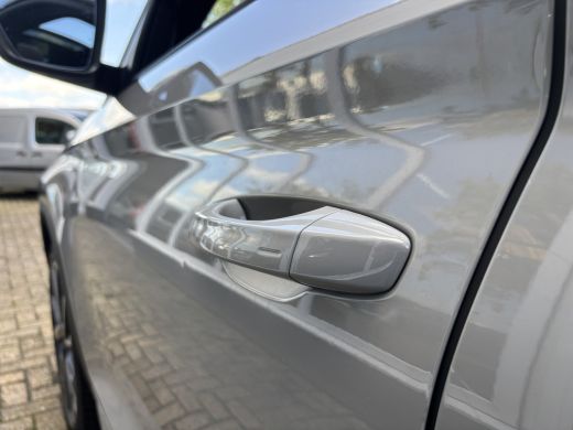 Skoda Kodiaq 1.5 TSI Sportline Business 7p. | Trekhaak | Pano | Sfeerverlichting | Apple Carplay | Stoelverwar... ActivLease financial lease