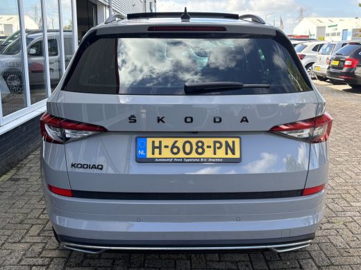 Skoda Kodiaq 1.5 TSI Sportline Business 7p. | Trekhaak | Pano | Sfeerverlichting | Apple Carplay | Stoelverwar... ActivLease financial lease