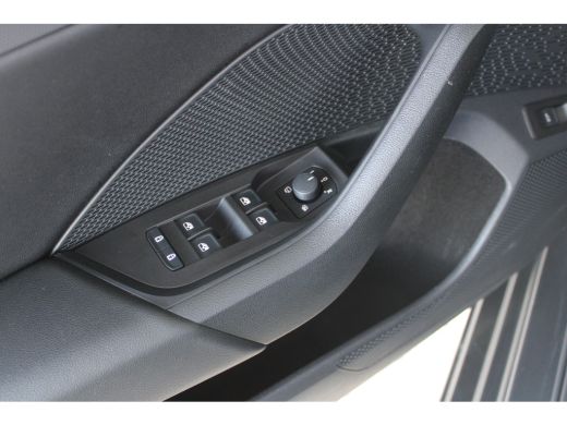 Skoda Octavia Combi 1.0 e-TSI Business Edition Plus | Trekhaak wegklapbaar | Dode-hoekdetectie | Elektrische ac... ActivLease financial lease