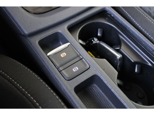 Skoda Octavia Combi 1.0 e-TSI Business Edition Plus | Trekhaak wegklapbaar | Dode-hoekdetectie | Elektrische ac... ActivLease financial lease