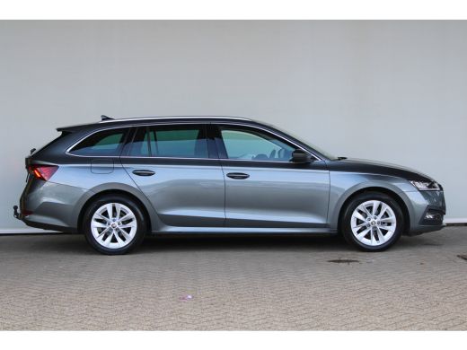 Skoda Octavia Combi 1.0 e-TSI Business Edition Plus | Trekhaak wegklapbaar | Dode-hoekdetectie | Elektrische ac... ActivLease financial lease