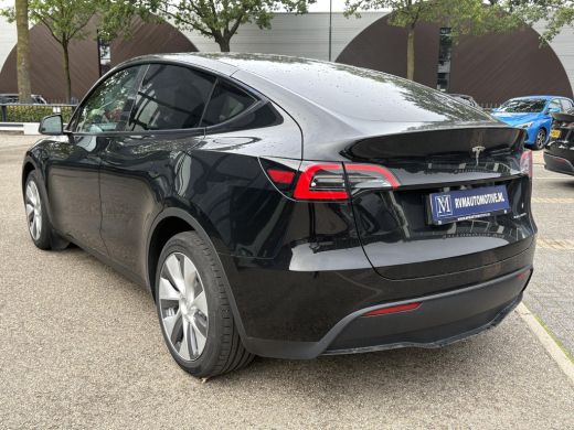 Tesla Model Y Long Range AWD 75 kWh VAN:40.900,- VOOR:37.440,- UW HERFSTVOORDEEL:3.460,- | SOH 94% | RIJKLAAR G... ActivLease financial lease