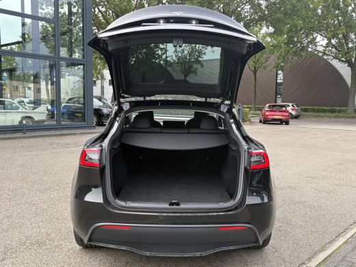 Tesla Model Y Long Range AWD 75 kWh VAN:40.900,- VOOR:37.440,- UW HERFSTVOORDEEL:3.460,- | SOH 94% | RIJKLAAR G... ActivLease financial lease