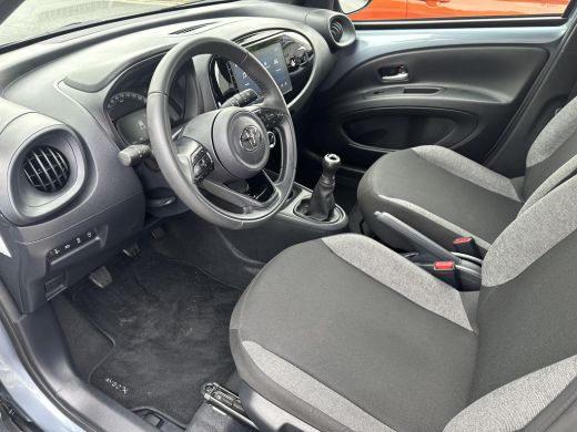 Toyota Aygo 1.0 VVT-i MT Play ActivLease financial lease