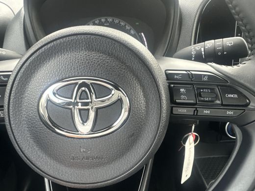 Toyota Aygo 1.0 VVT-i MT Play ActivLease financial lease