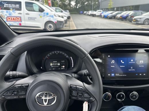 Toyota Aygo 1.0 VVT-i MT Play ActivLease financial lease