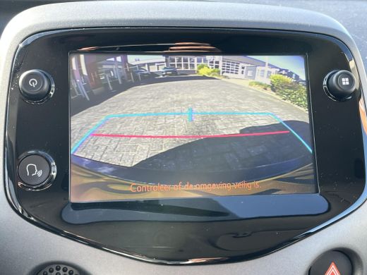 Toyota Aygo 1.0 VVT-i x-play | 5 deurs | Carplay | Parkeercamera | Navigatie | ActivLease financial lease