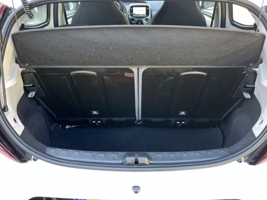 Toyota Aygo 1.0 VVT-i x-play | 5 deurs | Carplay | Parkeercamera | Navigatie | ActivLease financial lease